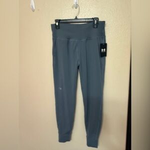 nwt women’s Under Armour Blue Movement Jogger